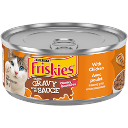 Friskies® Extra Gravy Chunky with Chicken in Savoury Gravy Wet Cat Food